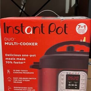 Duo Multi-Cooker - Red